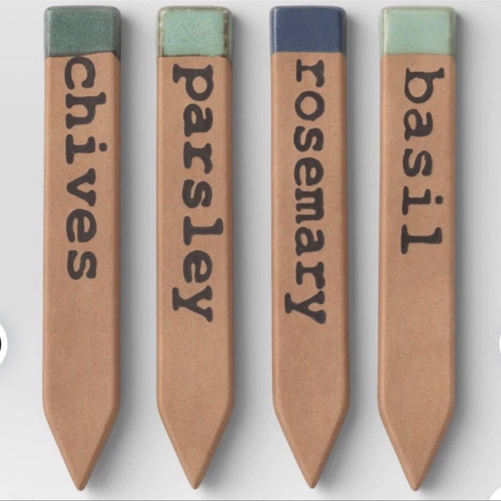 SMITH & HAWKEN NWT Ceramic garden herb markers